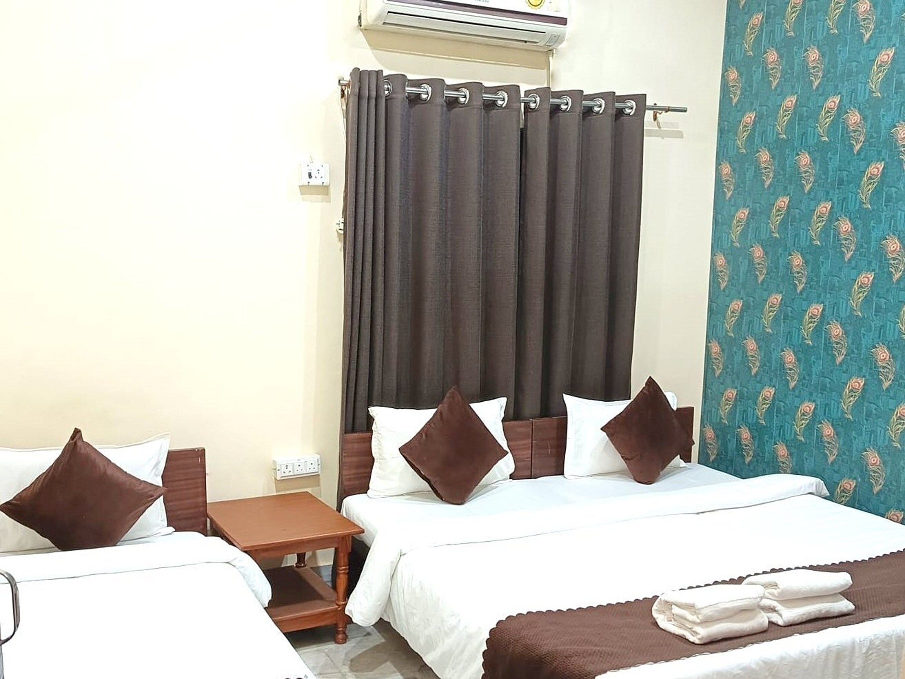 Hotel Indra Bnaras by GRB - Tap to explore photos