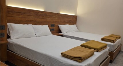 Hotel Ponrayar Room Type - Family Room