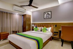 Treebo Castle Rock Inn