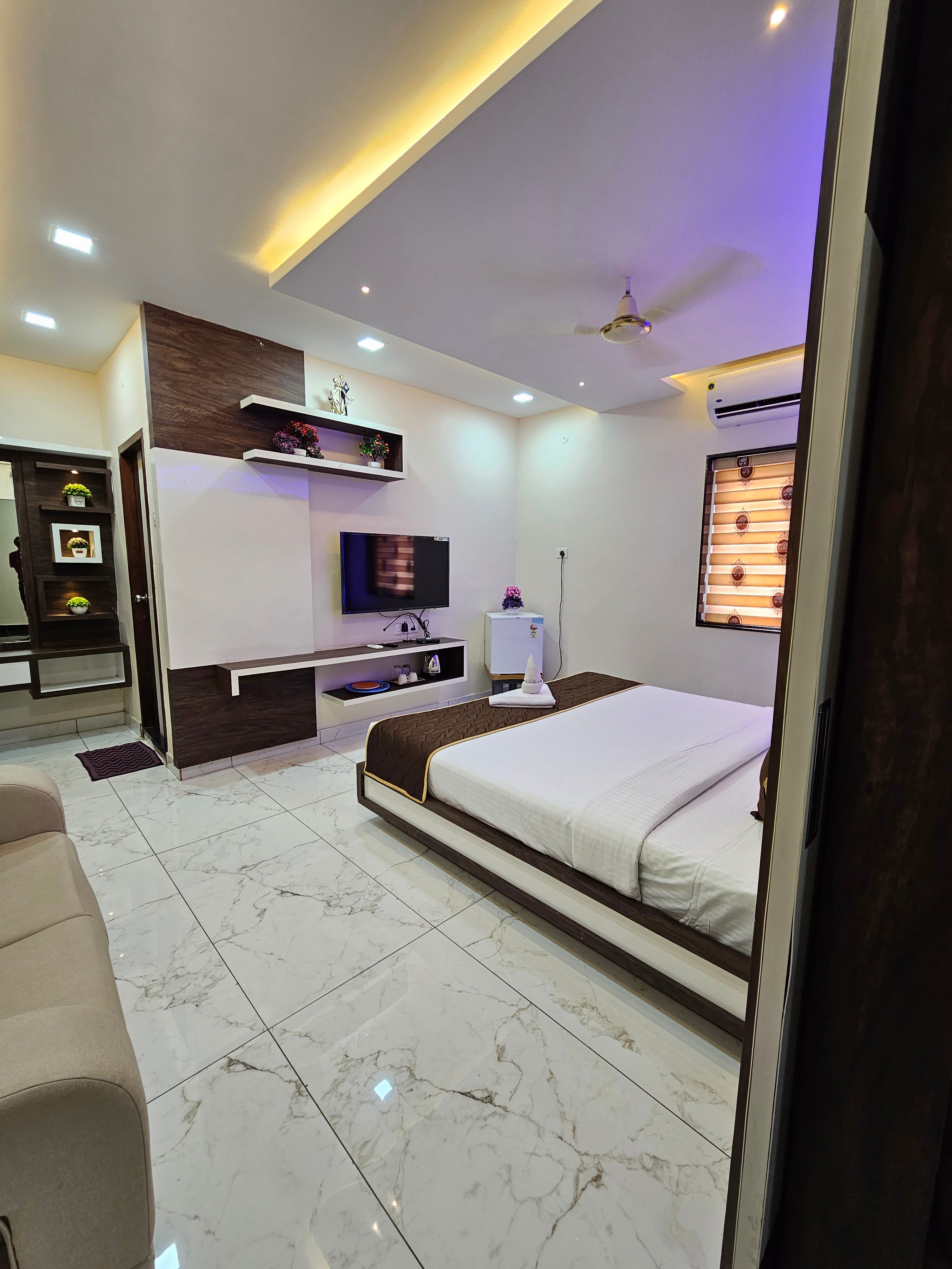 Hotel Pagadala Grand Residency - Tap to explore photos