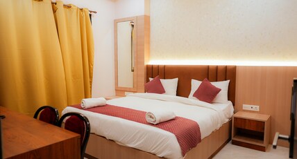 Hotel Nirvvana Residency Room Type - Suite Room