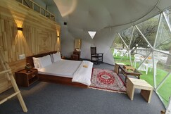 North Cliff by Stay Pattern - Riverside Sonmarg Rd