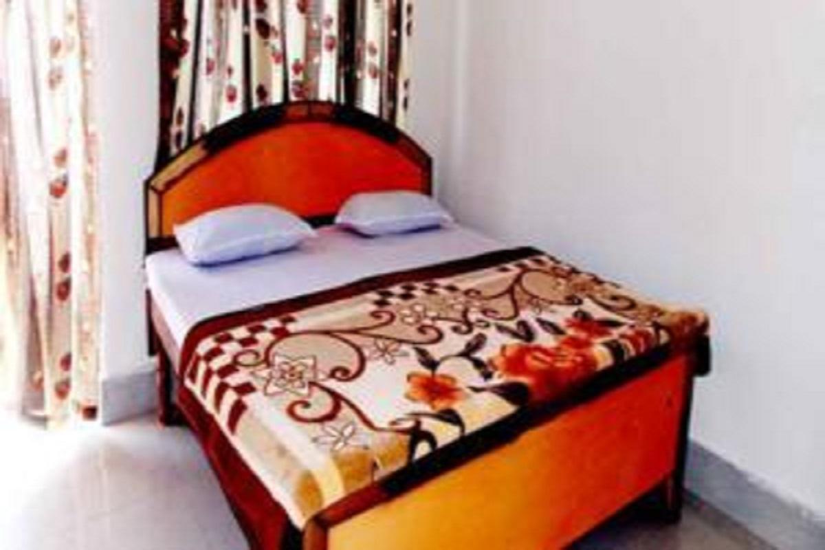 Hotel Raj Palace - Holidays Collections - Tap to explore photos