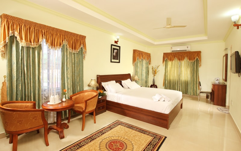 Hotel Chithrapuri - Tap to explore photos