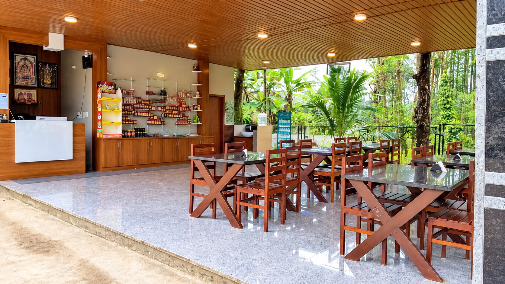 Main gallery