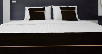 Hotel O Khan House Syariah Room Type - Indonesia Suite Double