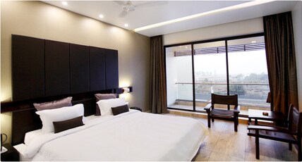 THE GRAND DAKSH Mansingh Inn Somnath Room Type - ELEGANCE