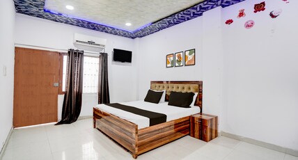 Hotel O Paras Palace Room Type - Classic