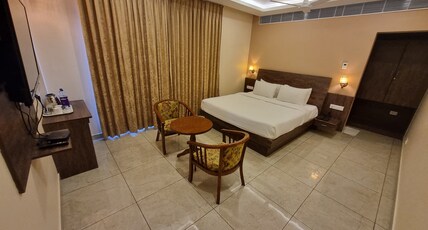 Plutus Residency Room Type - Superior Room