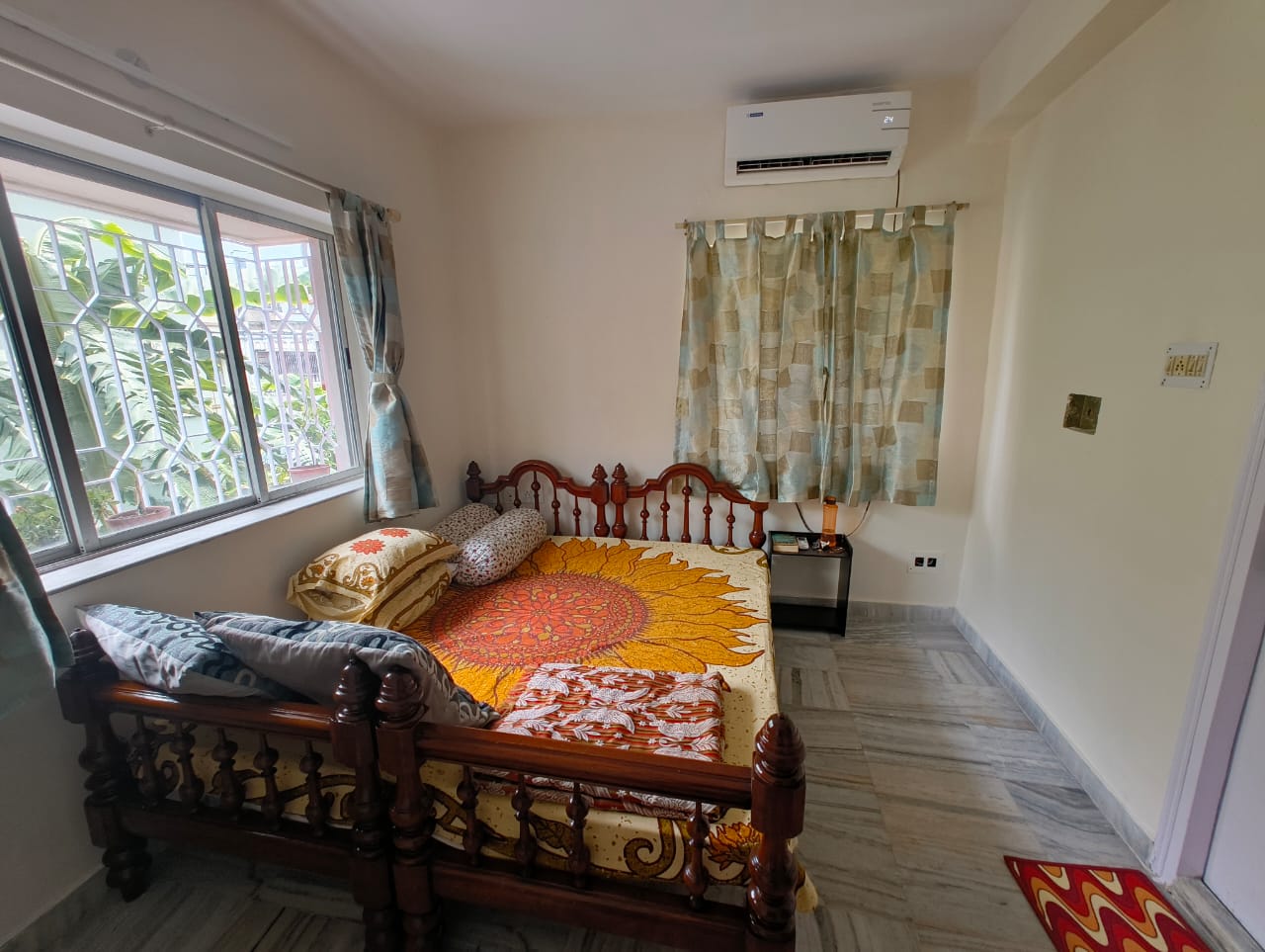 Apartment at Behala Chowrasta - Tap to explore photos