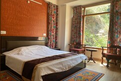 Delek Khangzang B and B