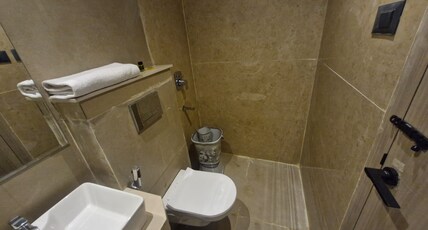The City Hotel Room Type - Deluxe Room