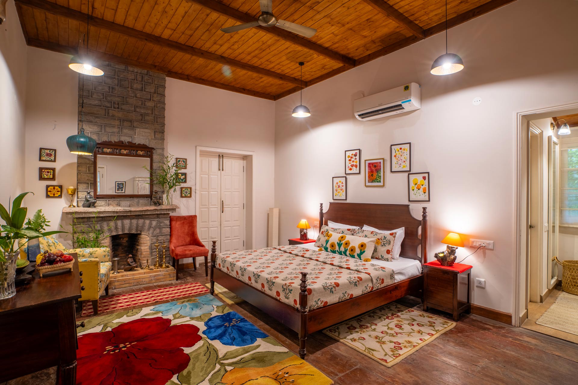 StayVista at Cedarwood @ Ellis Ville - Tap to explore photos