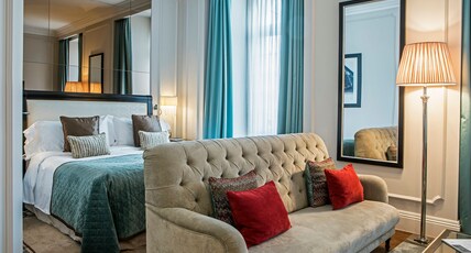 InterContinental Hotels PORTO - PALACIO DAS CARDOSAS Room Type - 1 King  Junior Suite