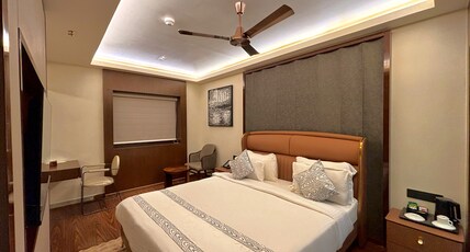 The Long D Hotel Surat Airport Rd Room Type - Superior Rooms