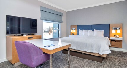 Hampton Inn & Suites Fort Worth-Fossil Creek Room Type - 1 KING STUDIO STE NONSMOK