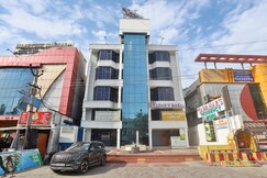 Photos of Sri Jawahar's Residency  Just 50 Metres from Palani Murugan Temple