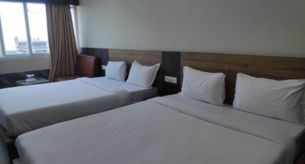HOTEL NILADRI PALACE Room Type - Family Room with 2 Queen Beds