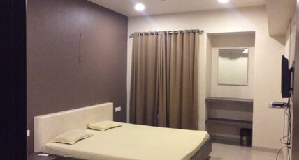 Hotel Karnawat Avenue Jaora Room Type - Deluxe Ac Room