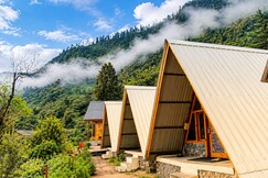 StonedAge Tosh | Mountain-view Cottages