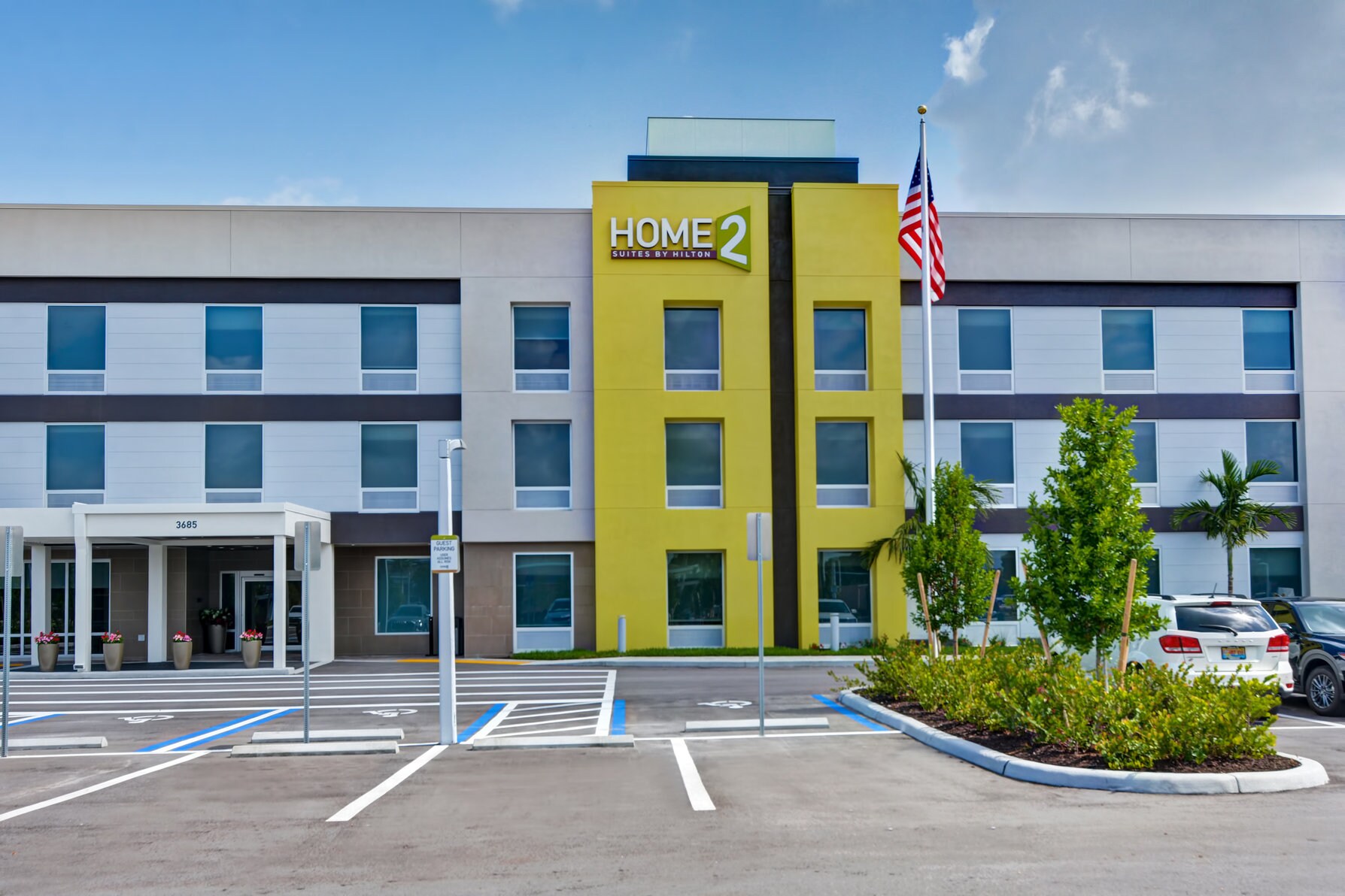 Home2 Suites by Hilton Naples I-75 Pine Ridge Road - Tap to explore photos