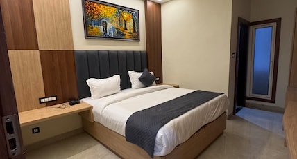 Hotel Prince Diamond Palace Room Type - Premium Room