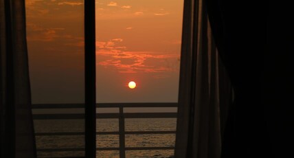Asthamaya Beach Homestay Room Type - AC King Suite with Sea View