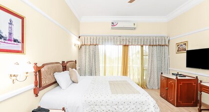 Lalitha Mahal Palace Hotel by Jungle Lodges Room Type - Deluxe Room (Twin/Large Bed)
