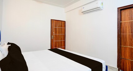 Hotel O Sweet Home Guest House Room Type - Classic