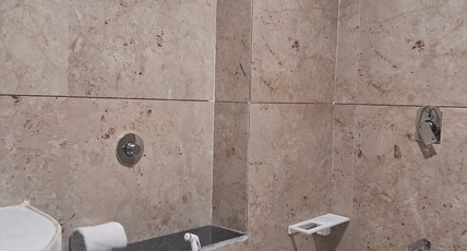 KING'SWAY HOTEL & RESORT Room Type - Standard