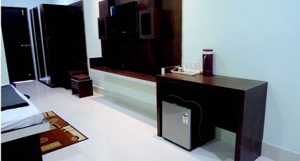 Hotel Sunshine Room Type - Suite Room