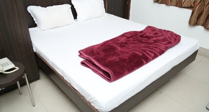 Hotel Regal Inn Room Type - Deluxe AC Room
