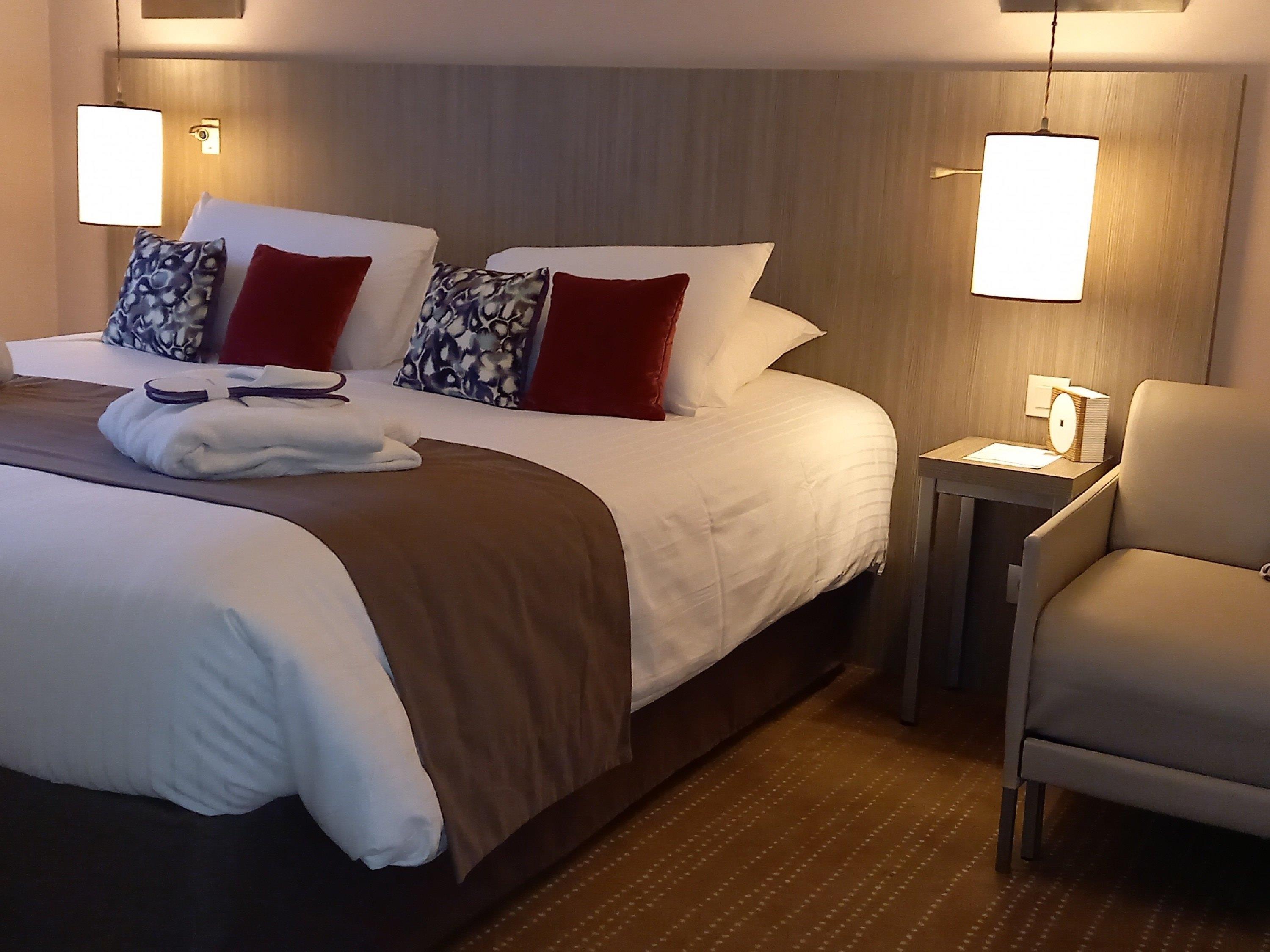 Mercure Dinan Port Le Jerzual - Tap to explore photos