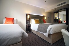 Belvilla Newport City Centre Hotel - Lifestyle