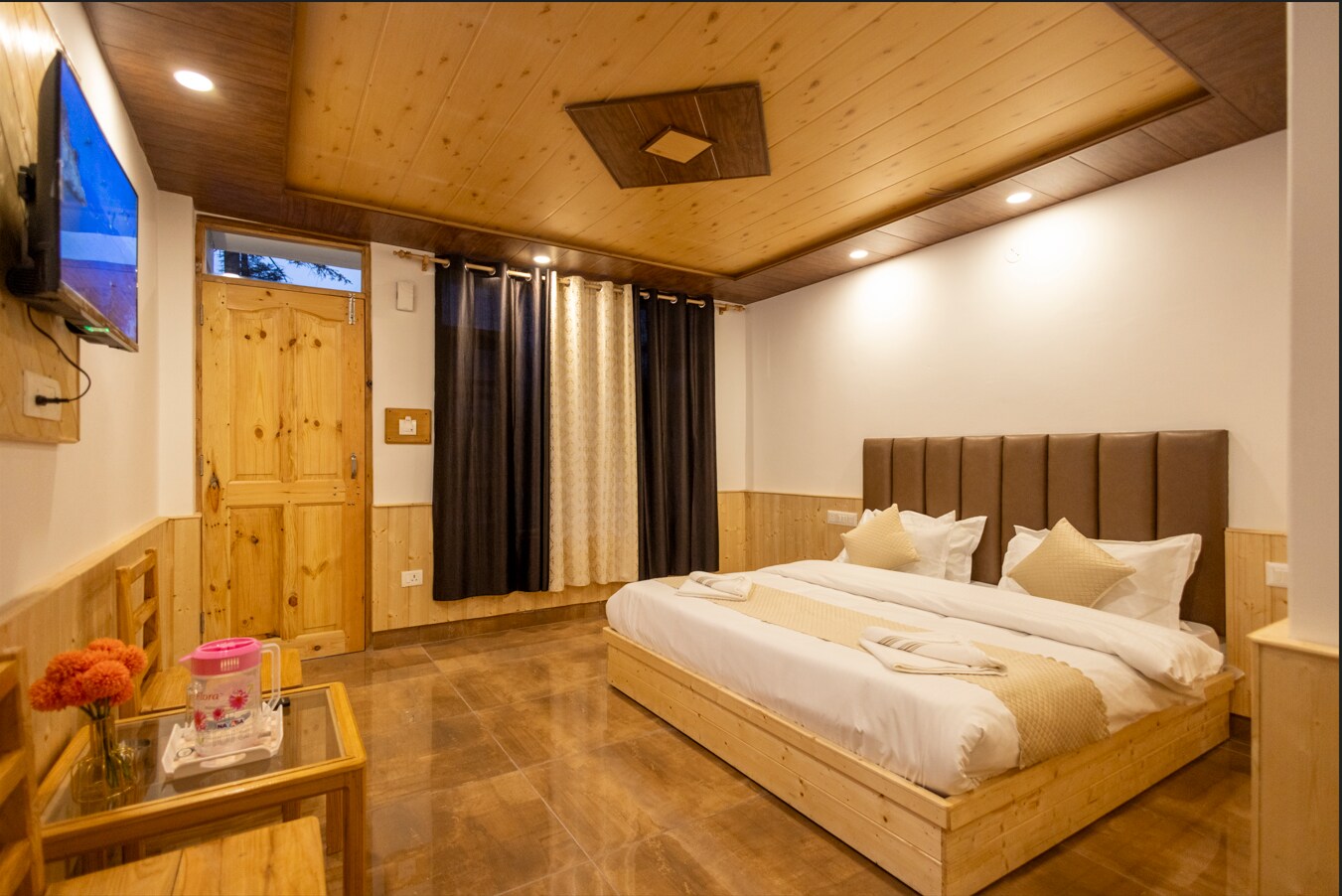 Rushan Mountain View Homestay - Tap to explore photos