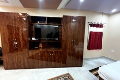 Rooms of Preetis Nest