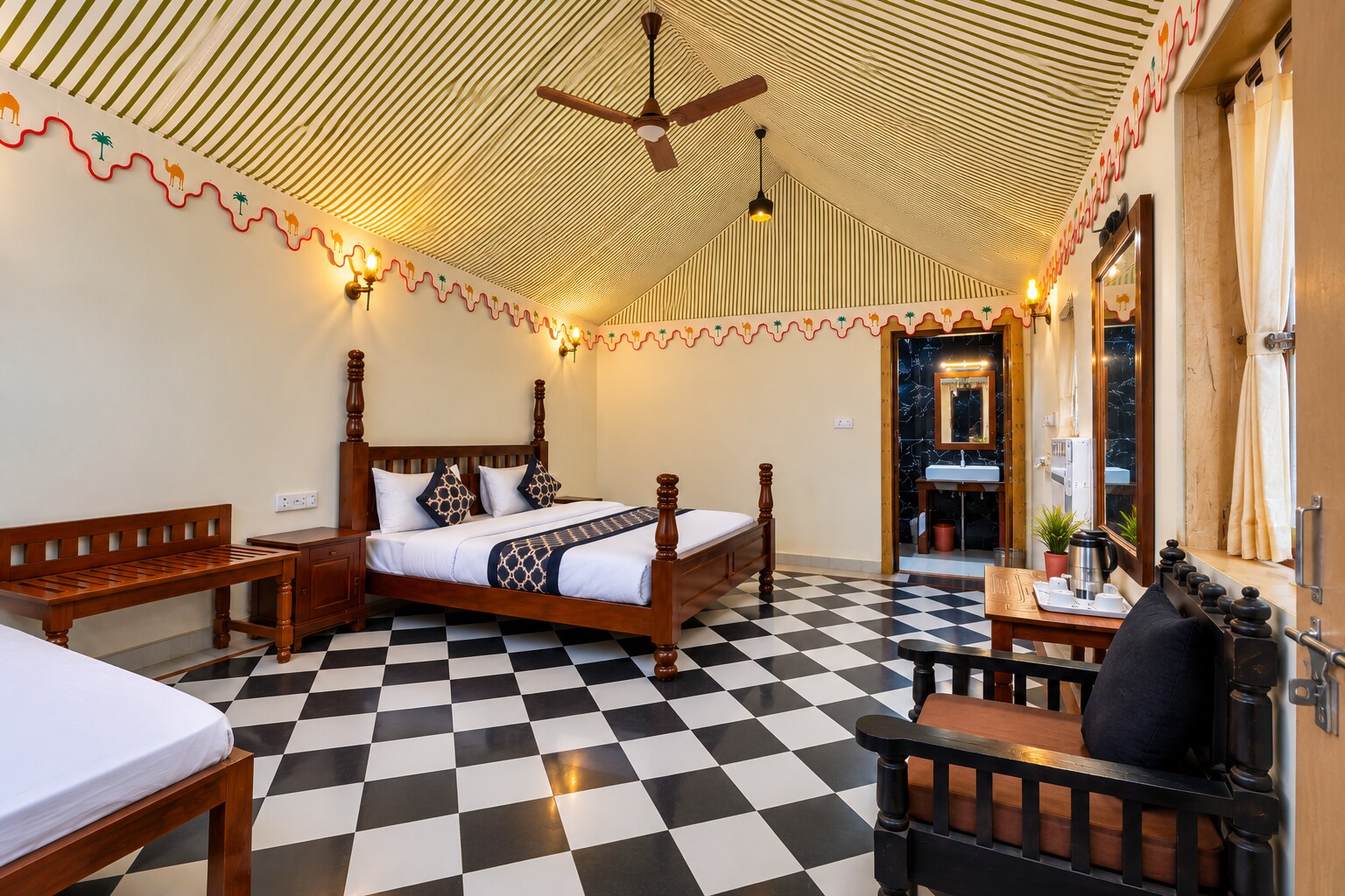 Royal Luxury Camp - Tap to explore photos