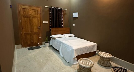 Peak Paradise Resort Room Type - Double Room with hill view