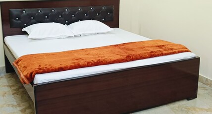 Maa Bhagwati Home Stay Room Type - Comfort Double Bed room