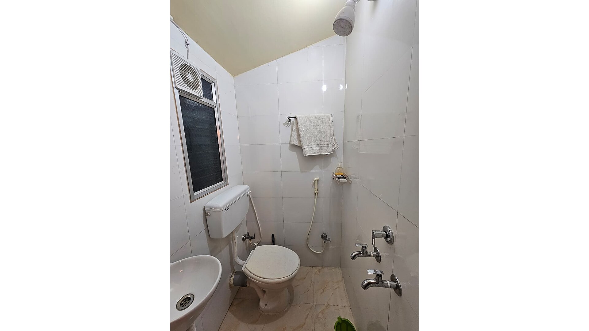 Appyayan Homestay || Entire 1BHK Apartment - Tap to explore photos