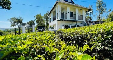 Edayan Meadows Vagamon Room Type - 04 Bedroom Independent Pool Villa