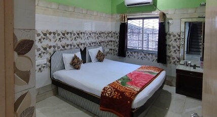 Star Guest House Room Type - Allowed Only Family,Deluxe Double Bed Ac Room.