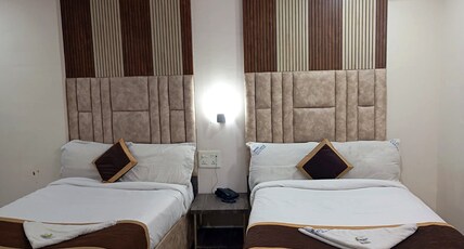 HOTEL SAI CAPITAL Room Type - Twin Bedroom