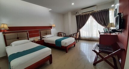 Raj Regency Room Type - Deluxe Room Raj Regency Room Type - Deluxe Room
