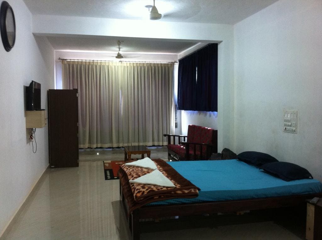 Trupthi Guest Home - Tap to explore photos