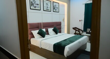 ROYAL AWADH INN. Room Type - Super Deluxe Room