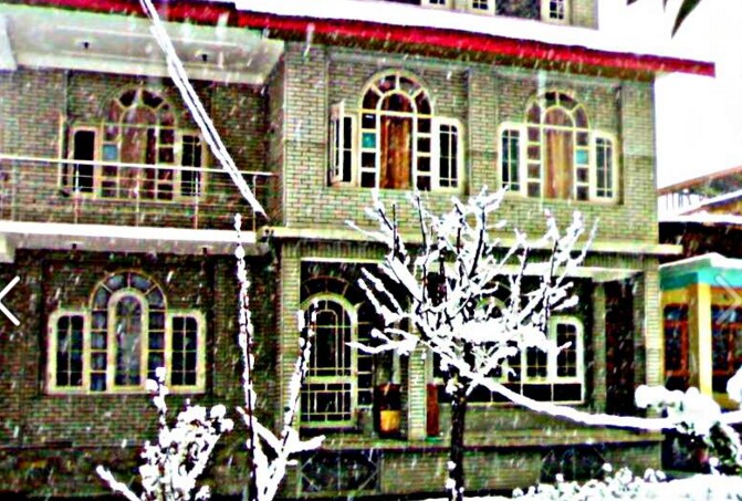 Hotel Elegant Palace - Tap to explore photos