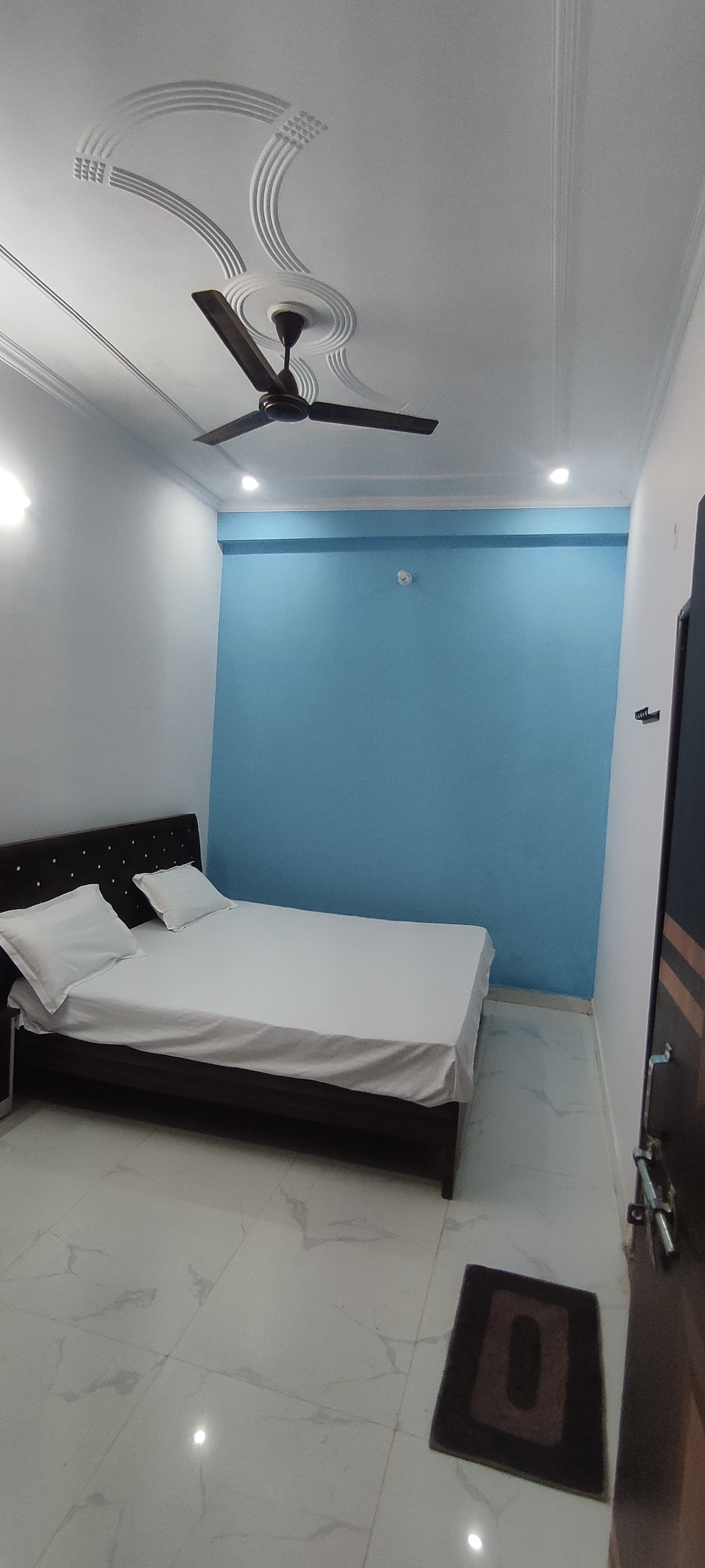 Hanumat Kripa Homestay - Tap to explore photos