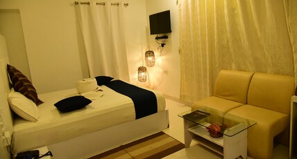 HOTEL TOPPERS CORNER Room Type - Super Deluxe Ac