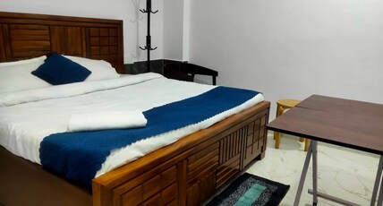 COSY Staycation Room Type - Deluxe Room